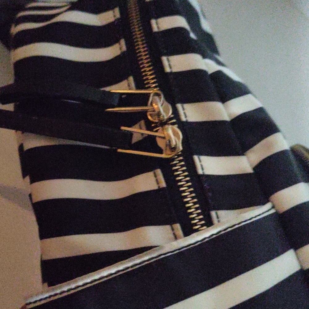 Kate Spade Black & White Backpack large - Picture 6 of 16